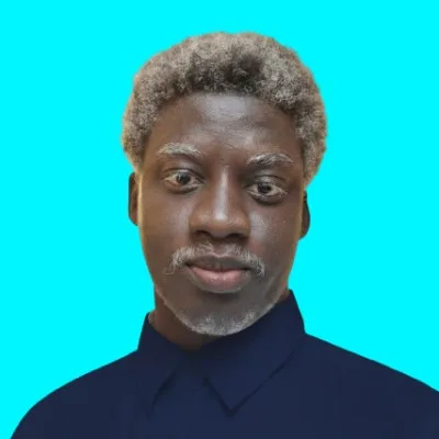 Portrait d'Issa DIOUF, cofondateur de Sparkiabox